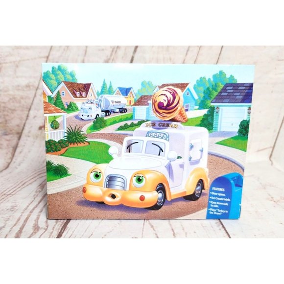 Vintage 2003 Chevron Cars Summer Scoop Ice Cream Toy Truck - Picture 15 of 16